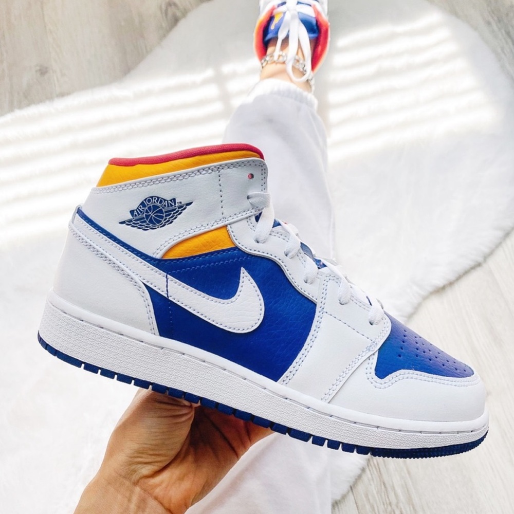 Nike air jordan 1 mid sneakers